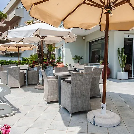 Oriente 3* Milano Marittima