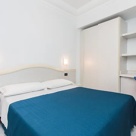 Szálloda Oriente Milano Marittima